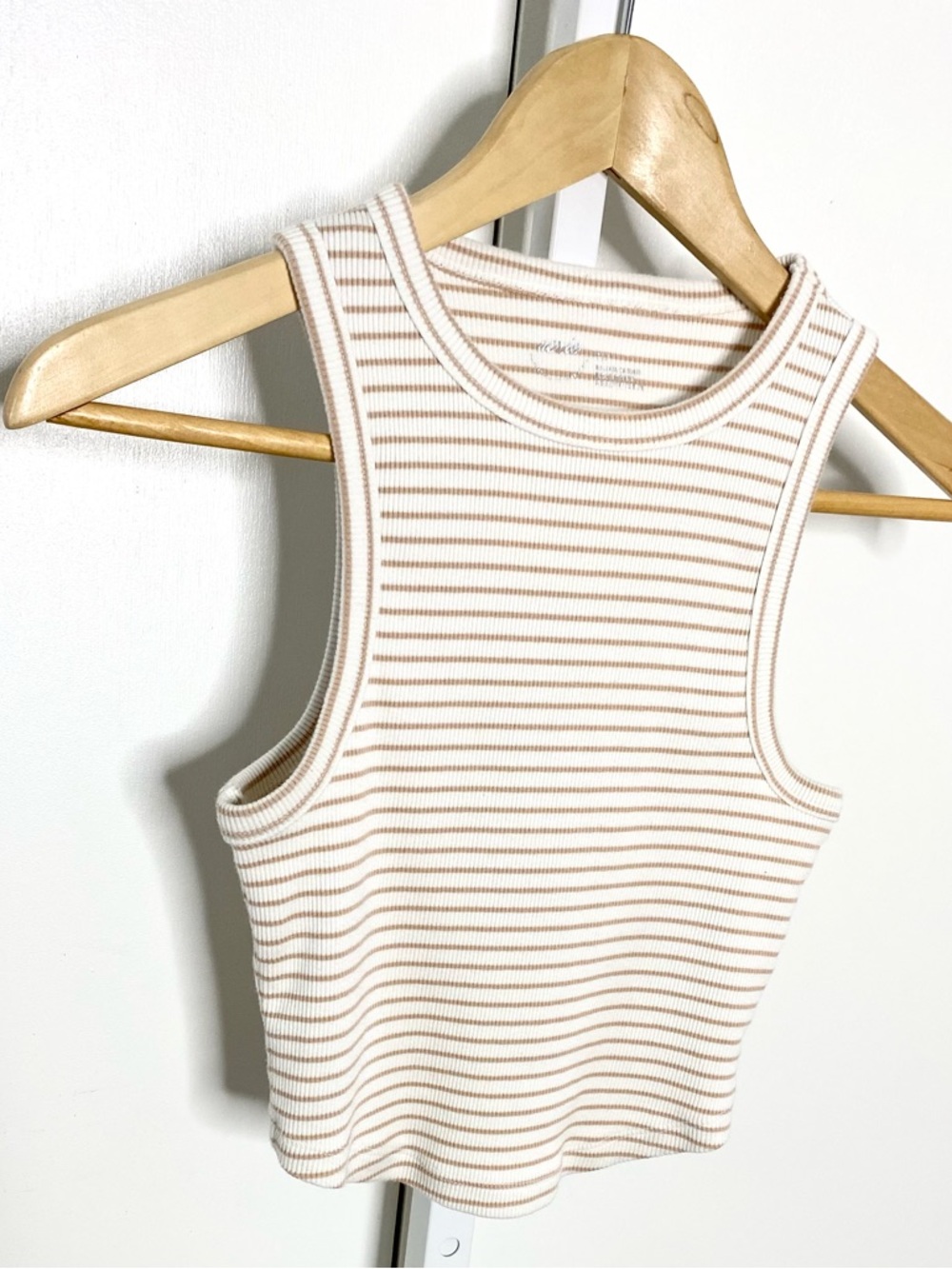 Aerie | Tan/Cream Stripe Free Spirit Ribbed Cropped Racerback Tank Top Sz Small